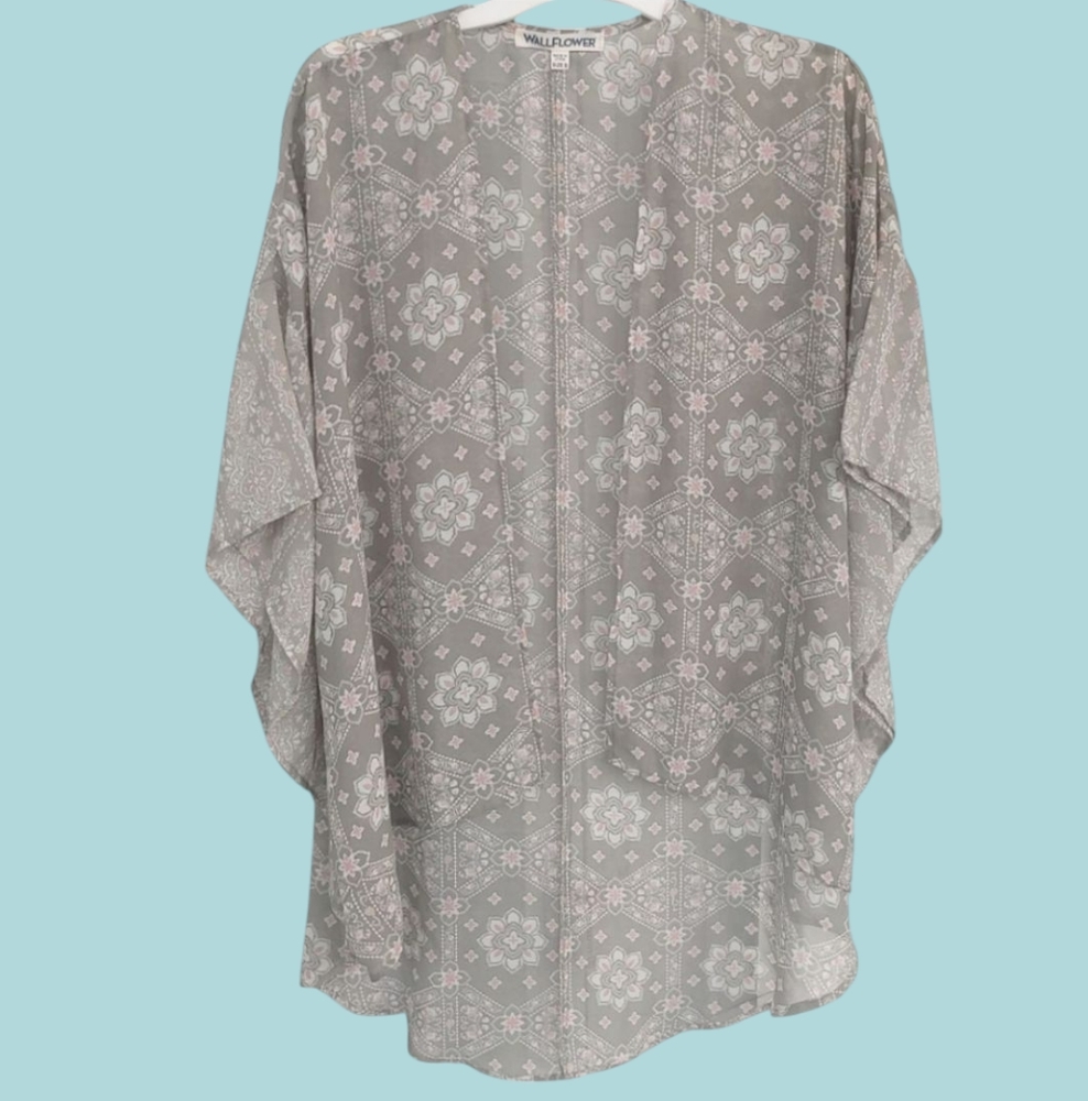 Wallflower Floral Patterned Kimono Cardigan Sage Pink White Size Small
